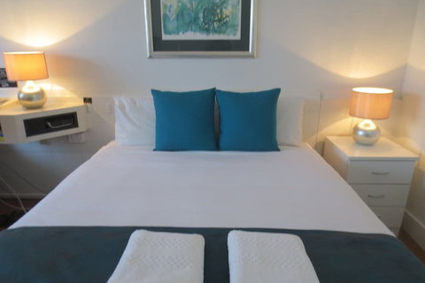 Aspley Pioneer Motel - Rent Accommodation 7