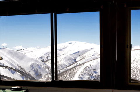 Arlberg Hotham - Rent Accommodation 1