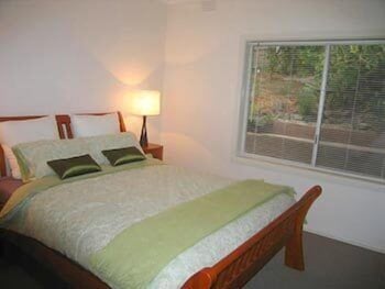 Healesville Apartments - Rent Accommodation 2