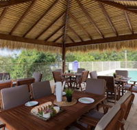 Jacaranda Cottages - Rent Accommodation