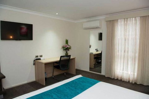 Central Caleula Motor Lodge - Rent Accommodation 5