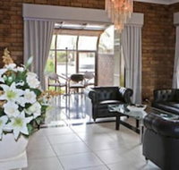 Central Caleula Motor Lodge - Rent Accommodation