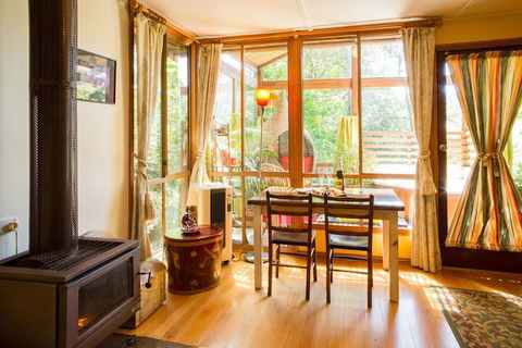 Arcadia Cottages - Rent Accommodation 3