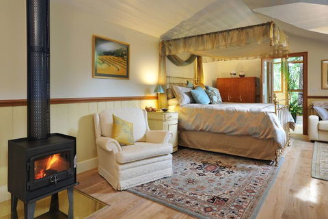 Arcadia Cottages - Rent Accommodation 4