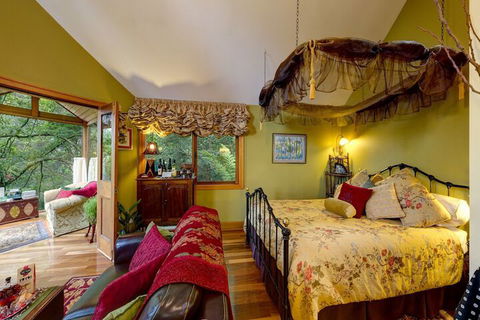 Arcadia Cottages - Rent Accommodation 5