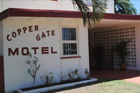 Copper Gate Motel - Rent Accommodation 2