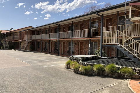 Cardiff Motor Inn - Rent Accommodation 4