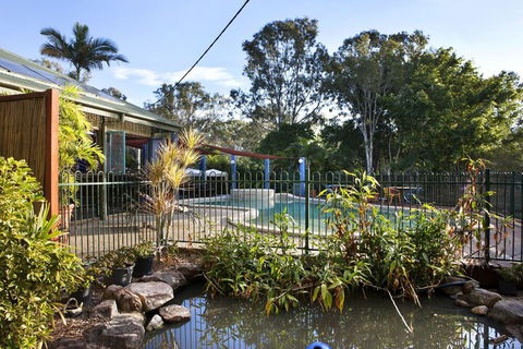 Colonial Village Resort - Rent Accommodation 3
