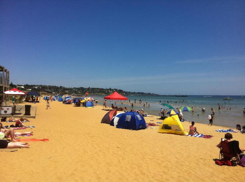 Award Winning Beach Front Retreat - Rent Accommodation 2