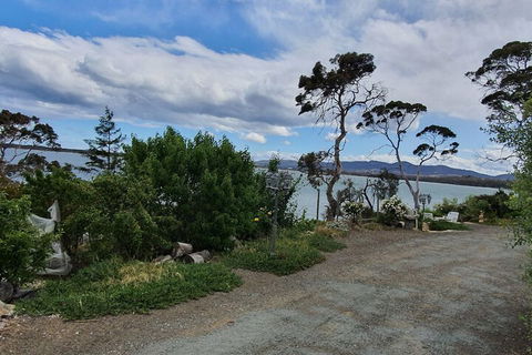 Applebay Guest House - Rent Accommodation 1