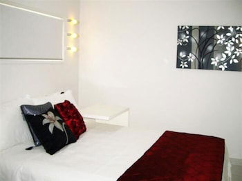 Barooga On Pier - Rent Accommodation 1