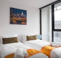 Anchor on Little Collins - Southern - Rent Accommodation