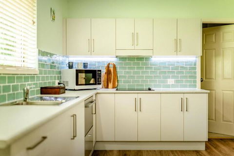 Alarks Nest - Rent Accommodation 2