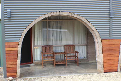 Thomas Lodge Motel - Rent Accommodation 3