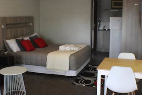Thomas Lodge Motel - Rent Accommodation 0