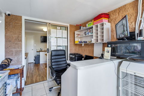 Apollo Lodge - Rent Accommodation 1