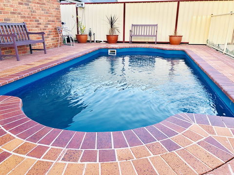 Aussie Rest Motel - Rent Accommodation 4