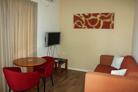 Australian Motor Homes Tourist Park - Rent Accommodation 7