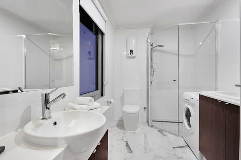 Attika Hotel - Rent Accommodation 6