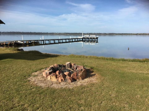 Bayview Boathouse - Rent Accommodation 1