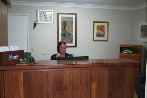 Acacia Motel - Rent Accommodation 4