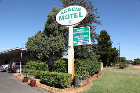 Acacia Motel - Rent Accommodation 3