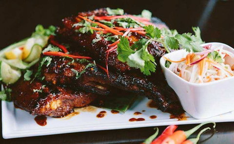 Eat Thai - Rent Accommodation 11