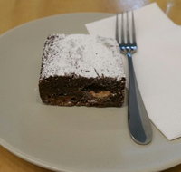 3 Bean Blend Cafe - Rent Accommodation