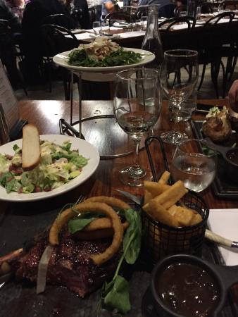 Penrith Panthers Leagues Club - Rent Accommodation 0