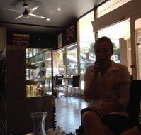 Dulce Mama Espresso Bar  Patisserie - Rent Accommodation