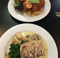 The Oaks Family Bistro - Rent Accommodation