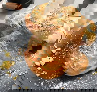 Syd  Phyllis - Rent Accommodation