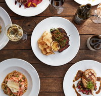 Balgownie Estate Winery Retreat  Restaurant - Rent Accommodation