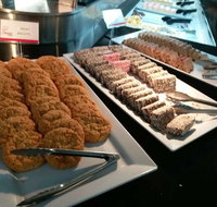 Julianna's Buffet - Rent Accommodation