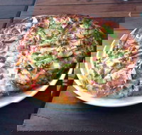 The Laughin' Barrel - Rent Accommodation