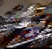 M2 Cafe - Rent Accommodation