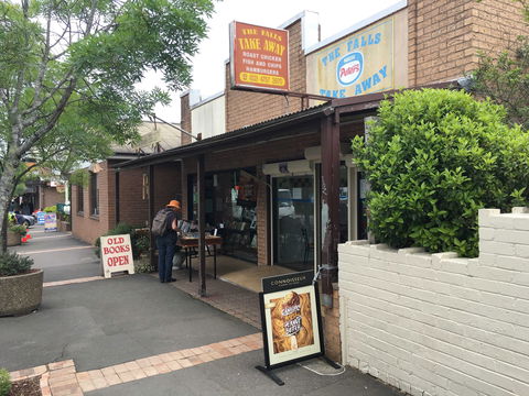 The Falls Take Away - Rent Accommodation 0