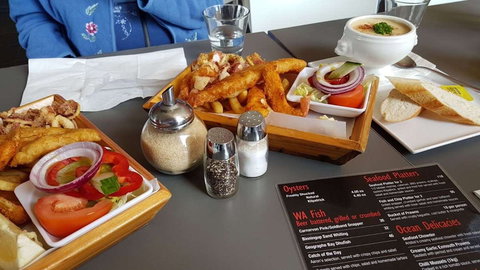 Aristos Waterfront Bunbury - Rent Accommodation 0