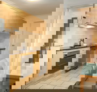 Toshi's Kitchen and Sushi Bar - Rent Accommodation