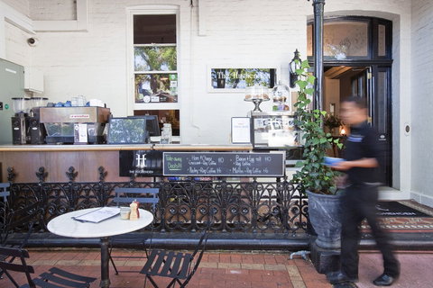 14 Queen At The Hughenden - Rent Accommodation 0