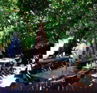 The Coffee Hut - Rent Accommodation