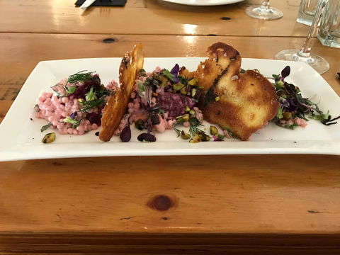 The Pourhouse Bar And Kitchen - Rent Accommodation 1