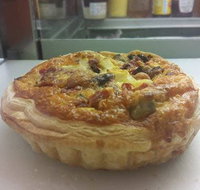 Croissant Bakery - Rent Accommodation