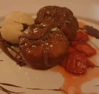 Michelangelo's Italian Restaurant - Rent Accommodation