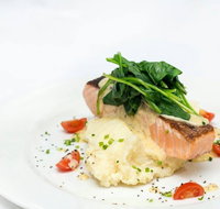 Hub Cafe - Workers Hubertus Country Club - Rent Accommodation