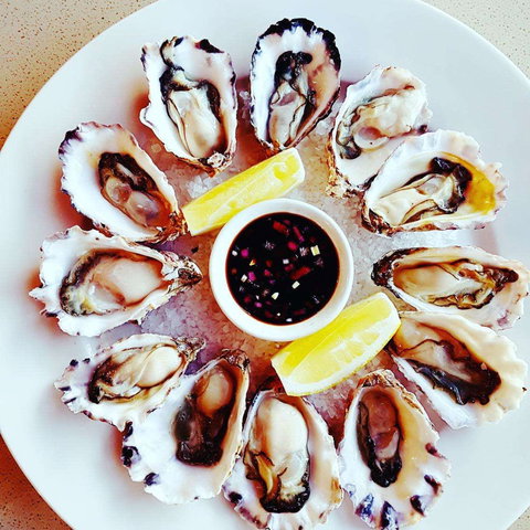 Shearwater Restaurant - Rent Accommodation 0