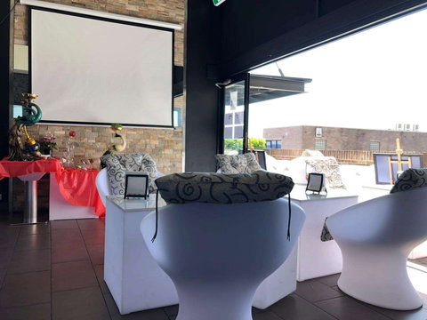 Cherry Hookah Bar & Restaurant - Rent Accommodation 0