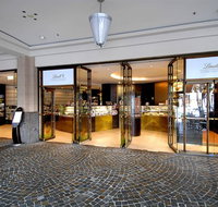 Lindt Chocolate Caf Cockle Bay - Rent Accommodation