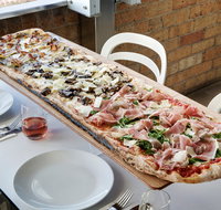 Northbeach Pavilion Pizza Restaurant Bar and Kiosk - Rent Accommodation
