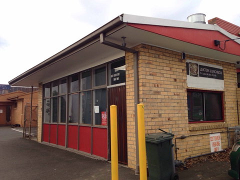 Lexton Lunch Box - Rent Accommodation 0